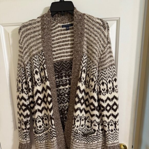 American Eagle Outfitters Sweaters - Cozy Vibe Alert! American Eagle Outfitters Longline Fair Isle Cardigan Sweater S